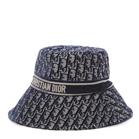 christian dior hat price.